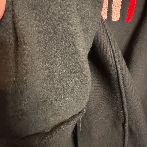 Royce Brand Holiday Fleece sweatshirt “Merry & Bright” size Large GUC - Picture 6 of 10